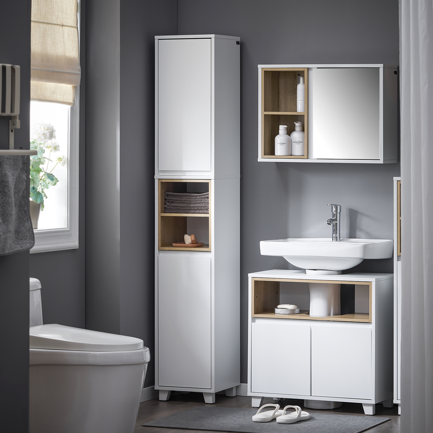 Armoire de salle de bain haute SoBuy, meuble de rangement pour salle de bain BZR147-W
