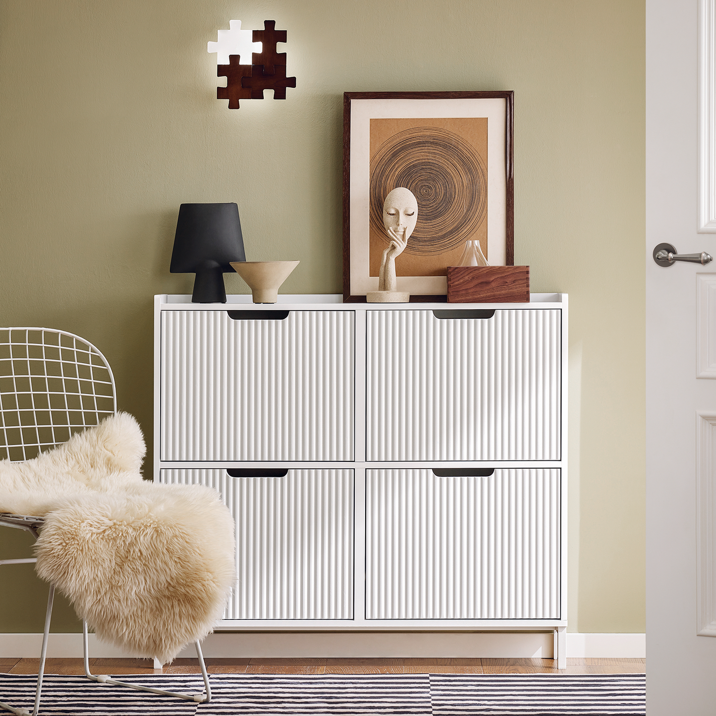 Meuble à chaussures SoBuy avec 4 tiroirs rabattables, unité de rangement pour chaussures FSR177-LW