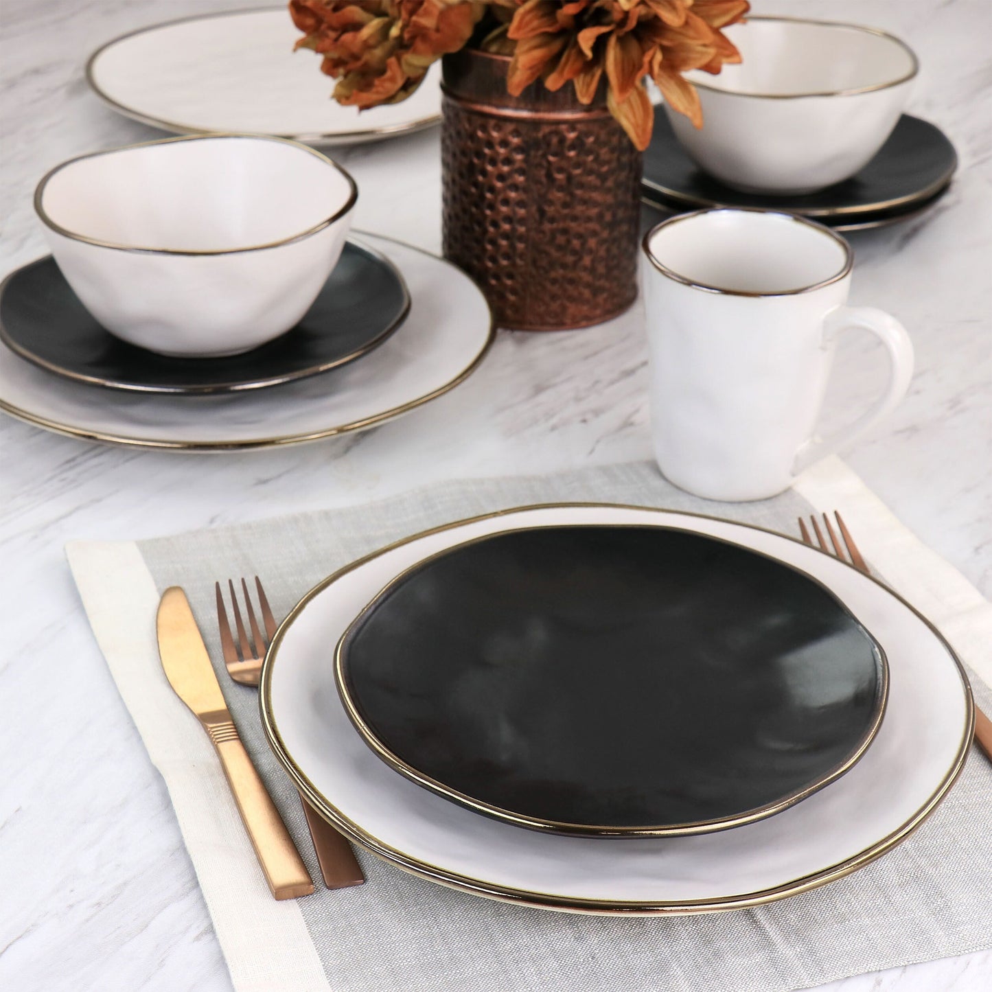 Hammered Stoneware Dinnerware 16 Piece Set in Assorted