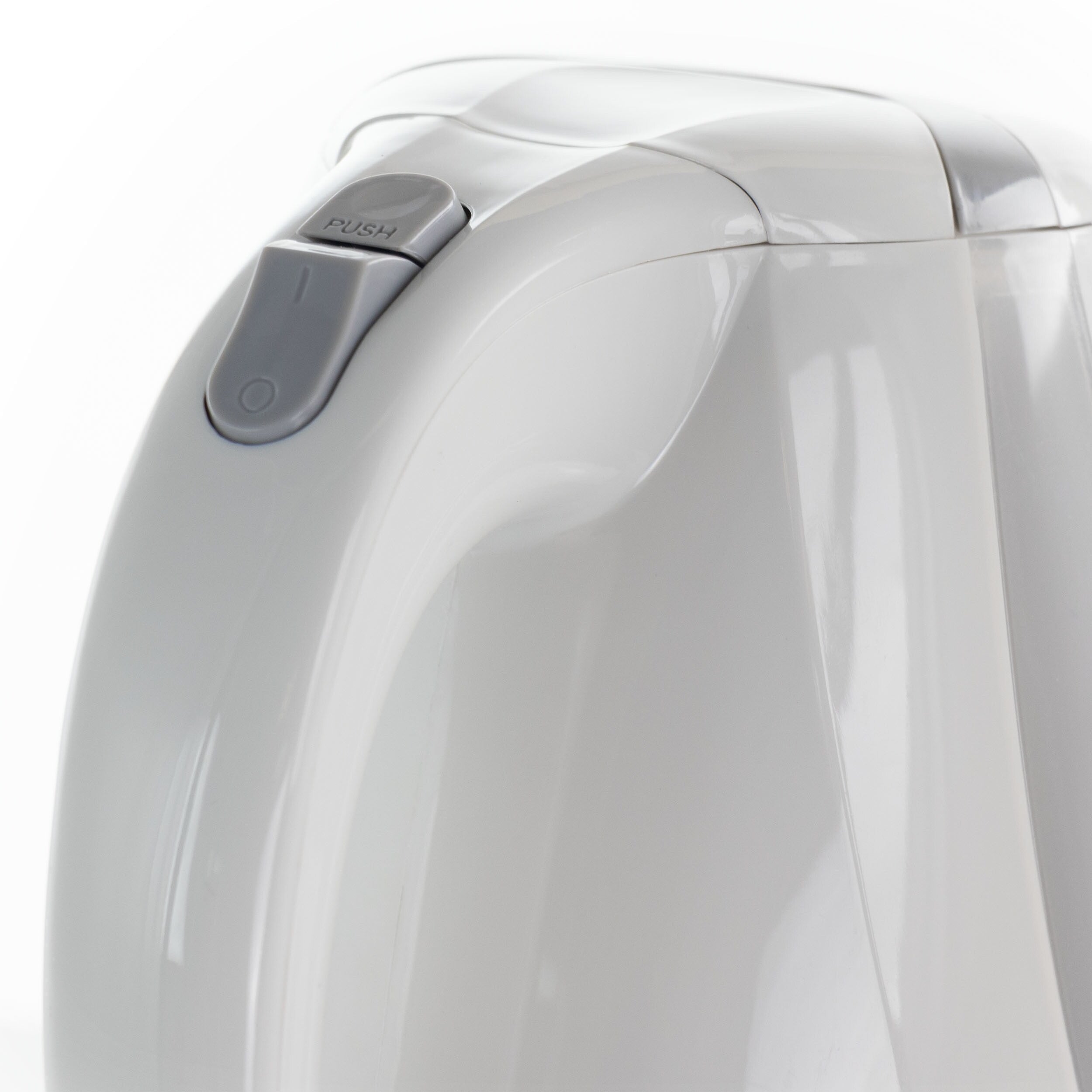1.7L Rapid Boil Cordless Serving Electric Tea Kettle in White
