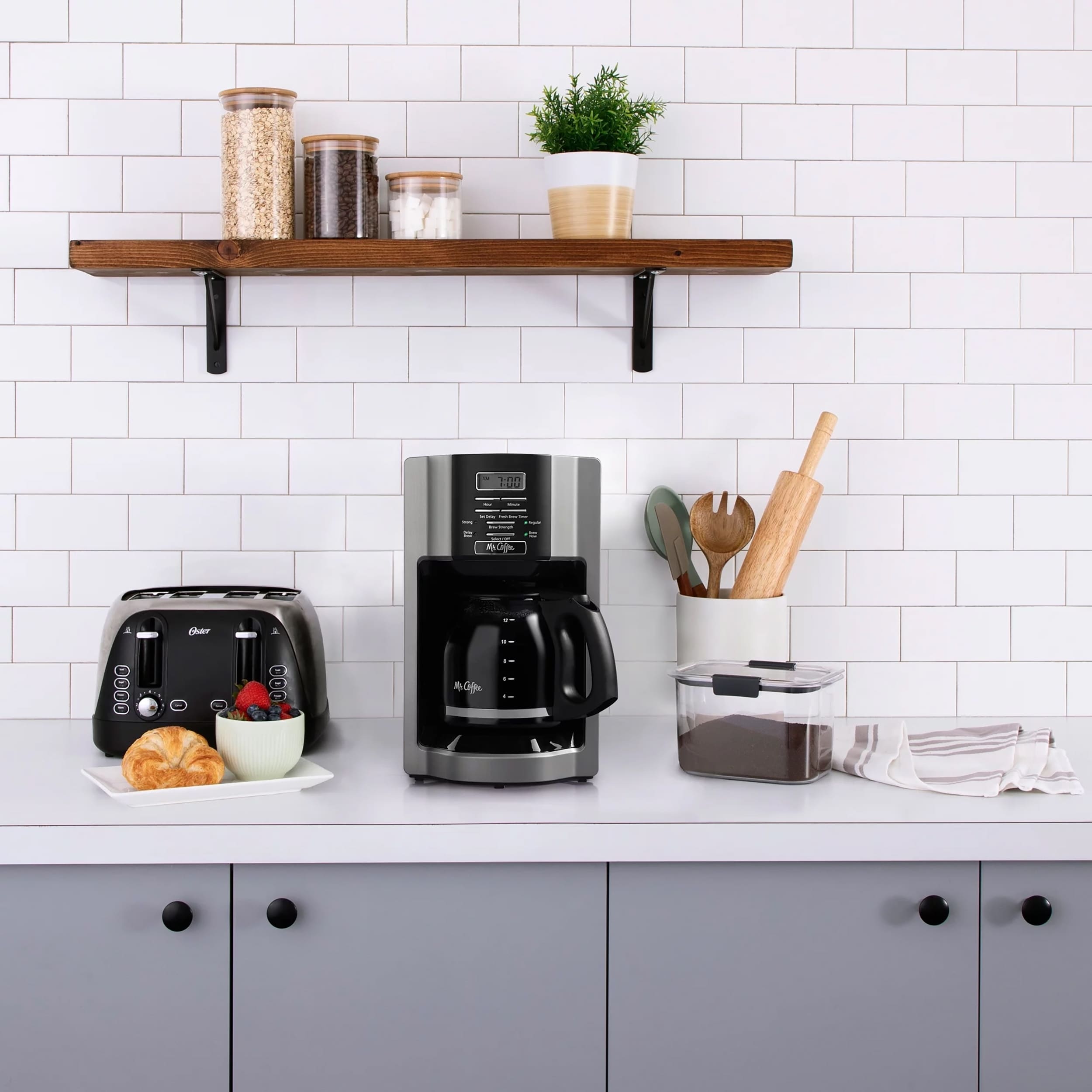 12 Cup Programmable Coffee Maker with Rapid Brew in Silver