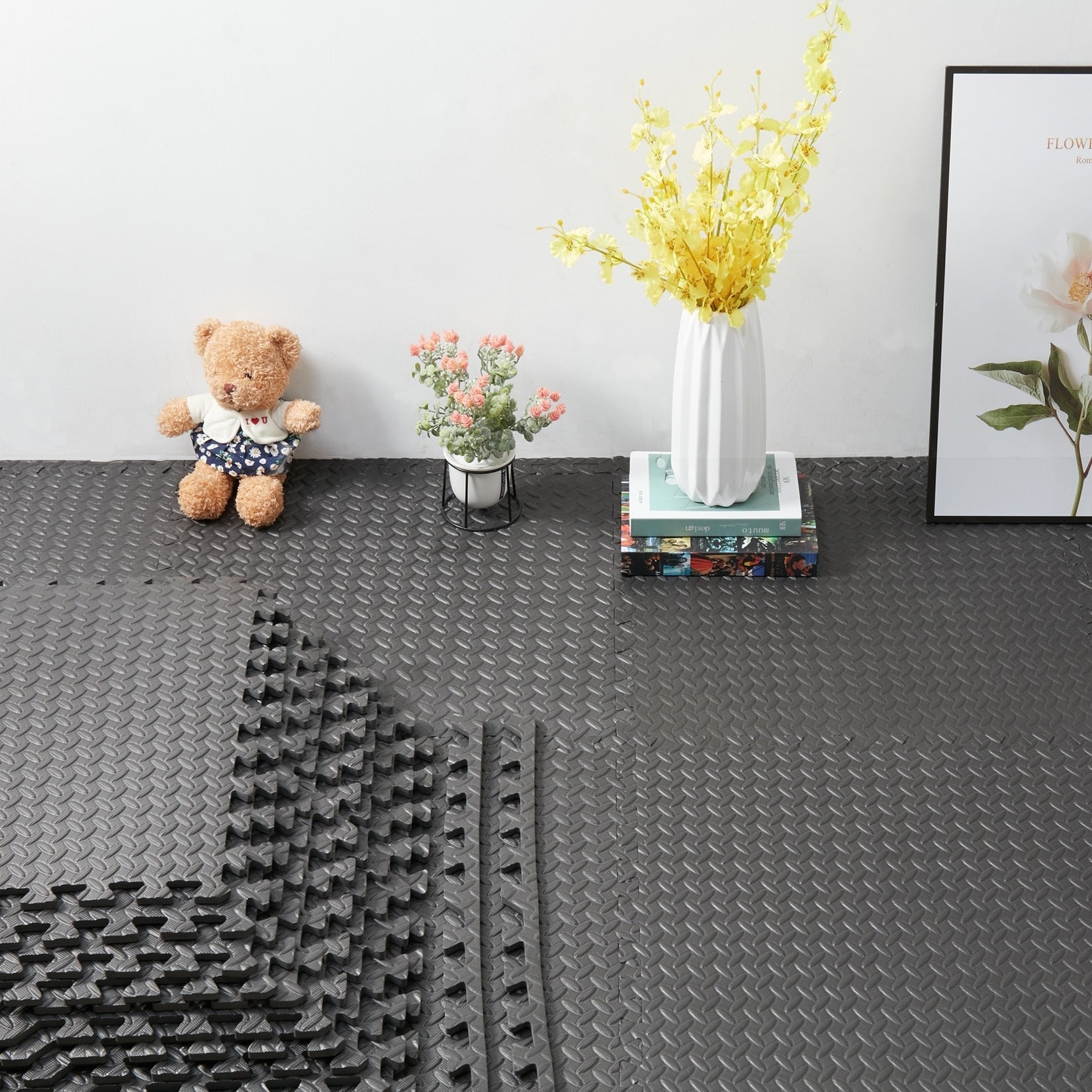 12 Tiles Gym Foam Puzzle Floor Tiles 24x24 Interlocking Floor Mats 48sq.ft