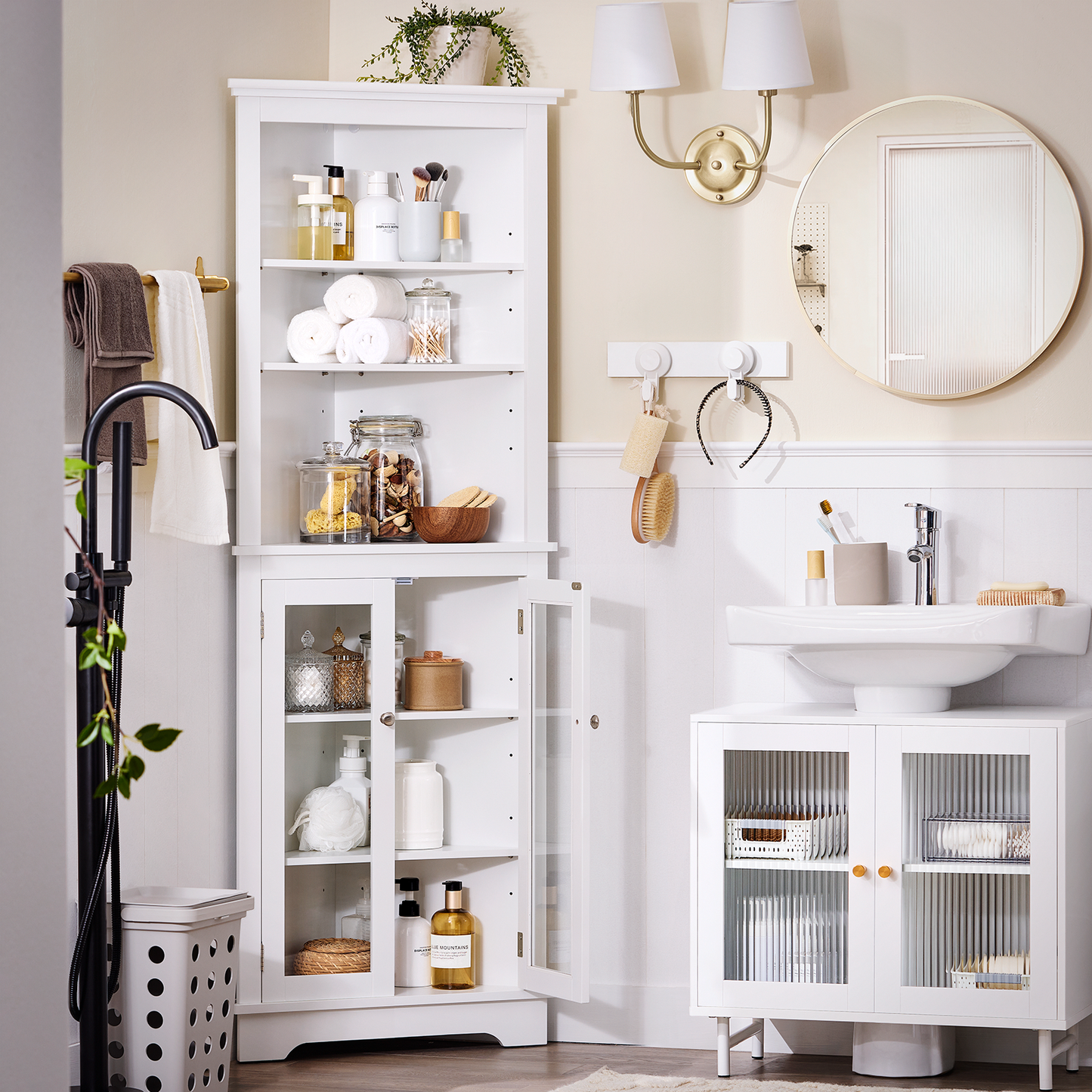 Armoire d'angle haute de salle de bain SoBuy, meuble de rangement pour salle de bain BZR145-W