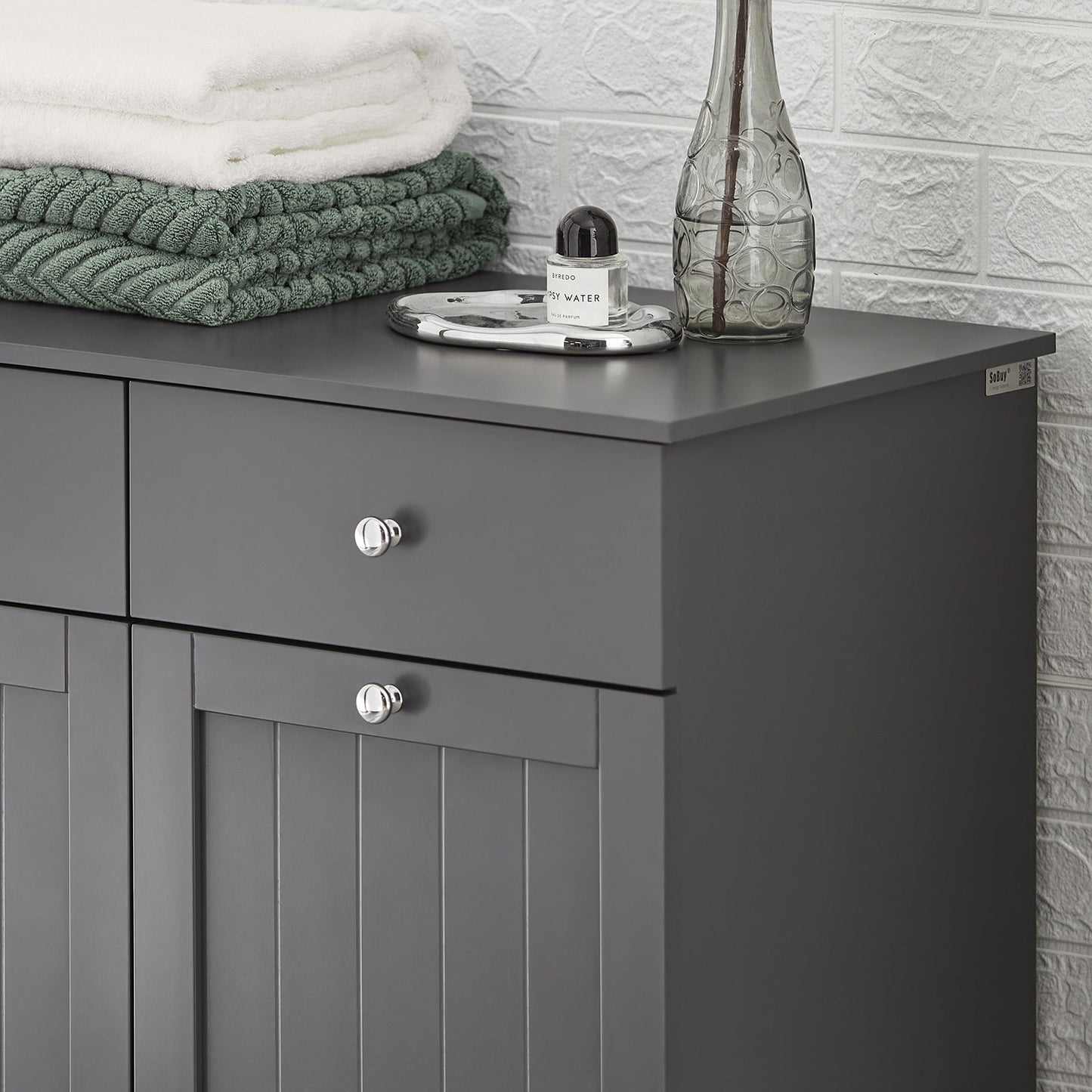 Armoire à linge SoBuy à 2 tiroirs et 2 portes avec paniers à linge BZR33-DG