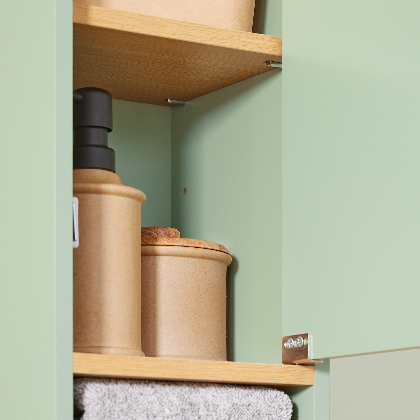 Armoire de salle de bain haute SoBuy avec 1 tiroir, 2 portes et étagères réglables - Meuble de rangement au sol BZR34-GR