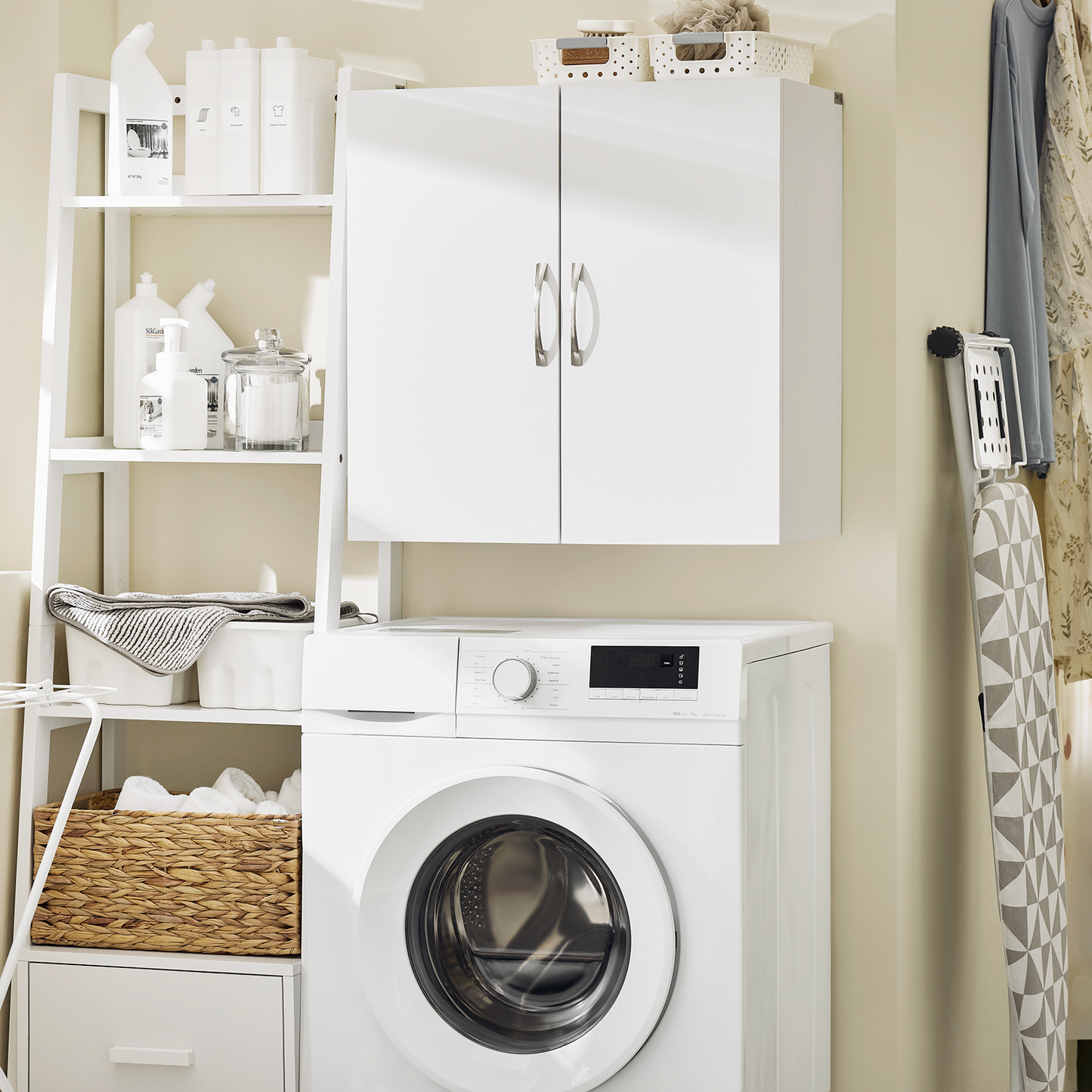 Armoire murale SoBuy à double porte pour cuisine et salle de bain, meuble de rangement mural BZR200-W