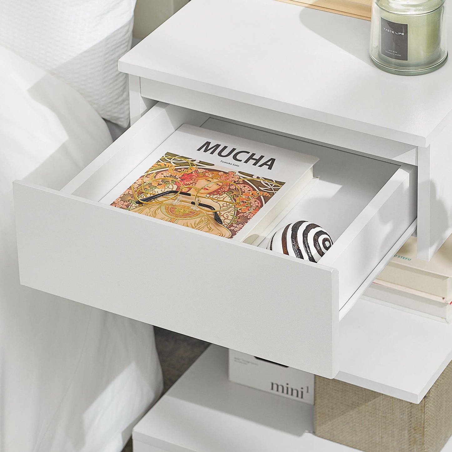 Table de chevet en bois blanc SoBuy Home avec tiroir et étagères de rangement, FBT49-W