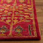 SAFAVIEH Handmade Heritage Picture Block Floral Traditional Oriental Wool Rug
