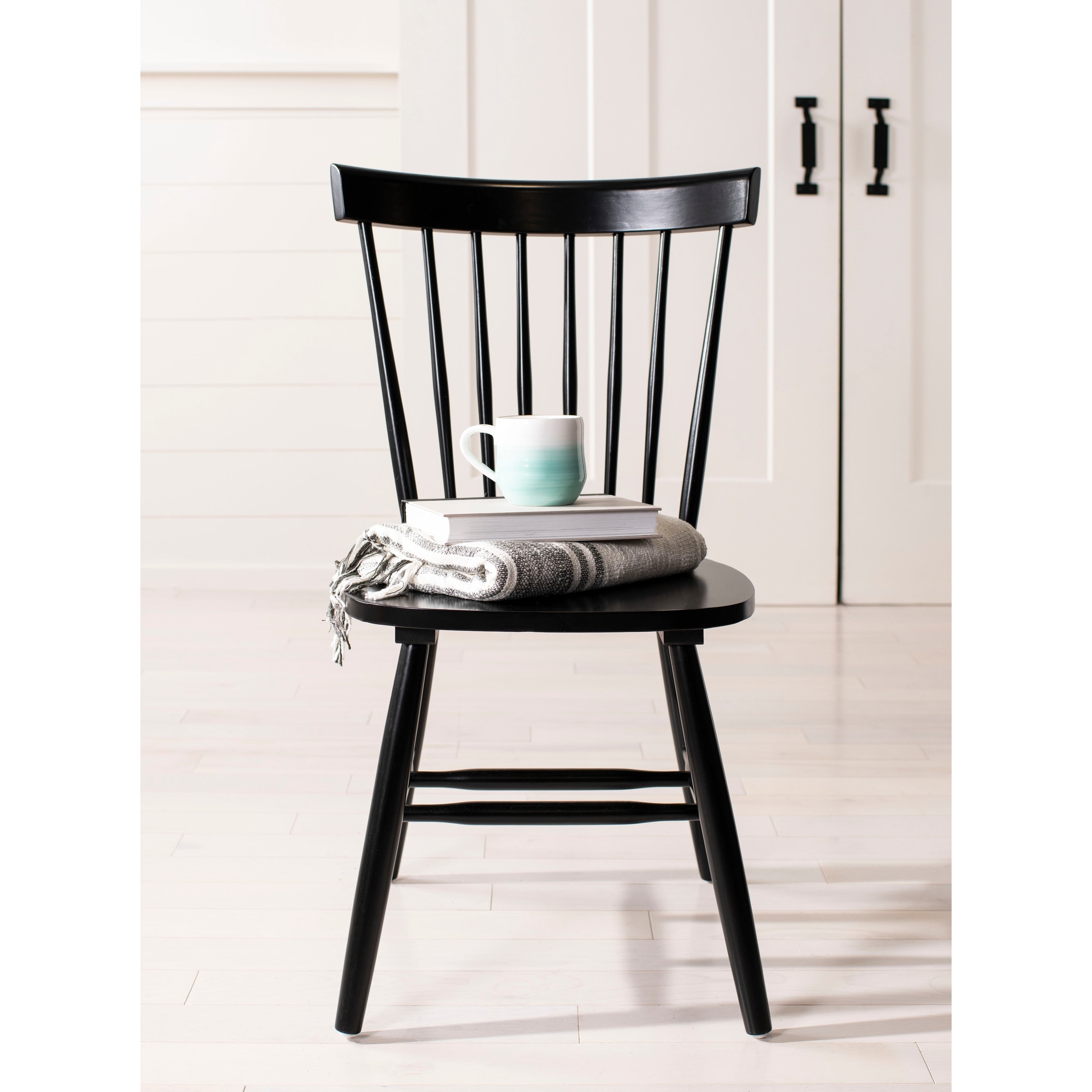 SAFAVIEH Suhair Spindle Farmhouse Dining Chair (Set of 2) - 20.5 x 21 x 36 - 21W x 21D x 36H