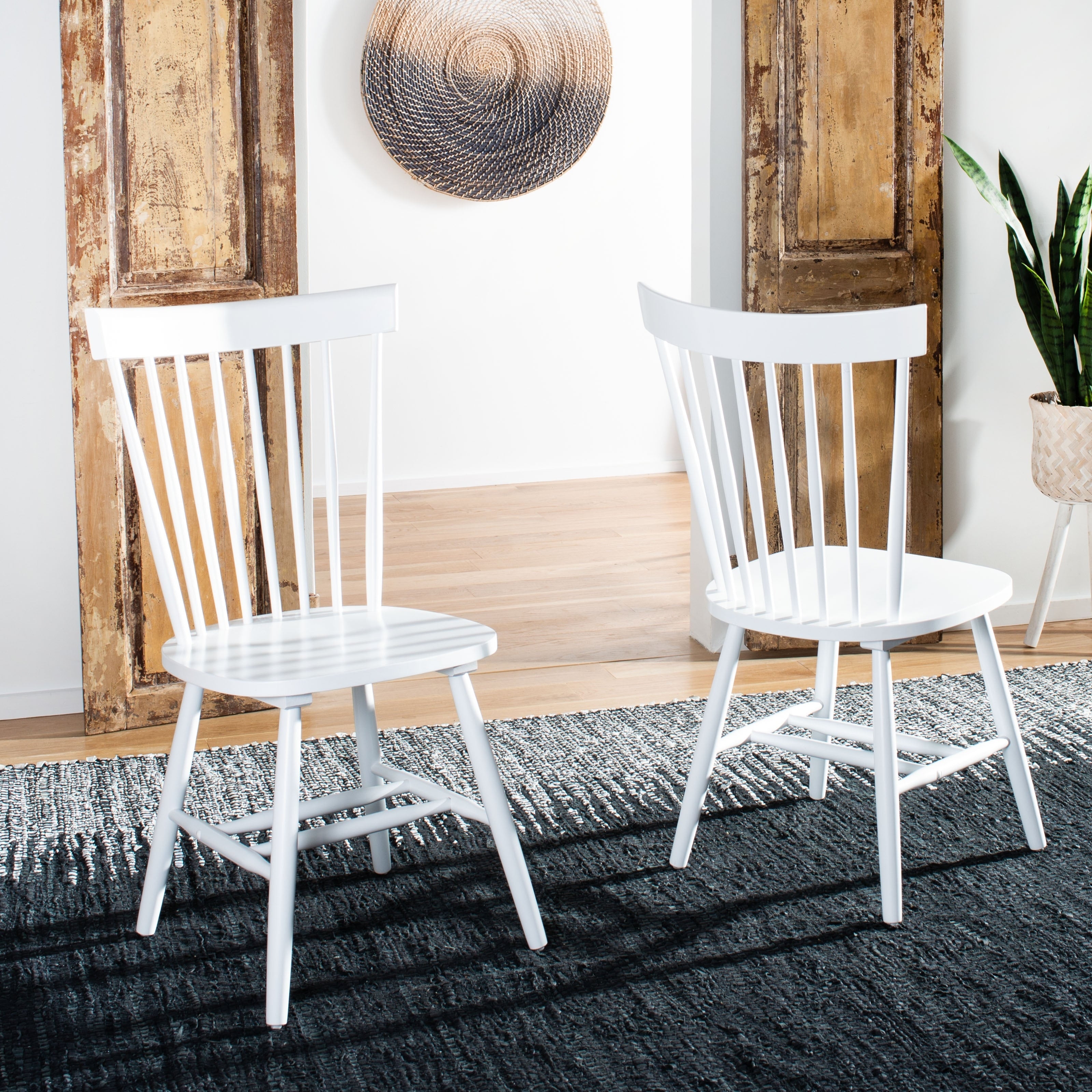SAFAVIEH Suhair Spindle Farmhouse Dining Chair (Set of 2) - 20.5 x 21 x 36 - 21W x 21D x 36H